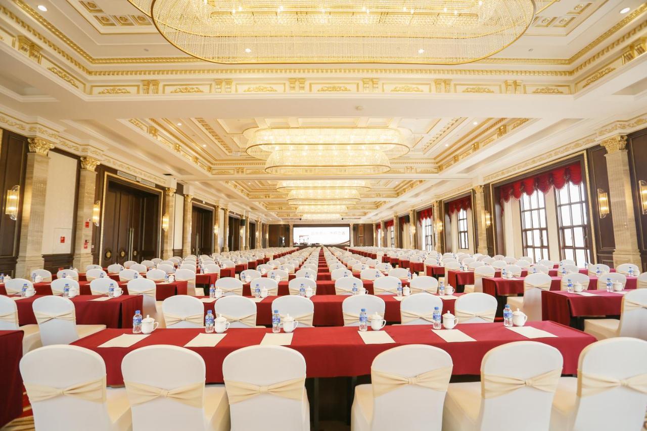 Hotel Wyndham Grand Kunming East Zewnętrze zdjęcie